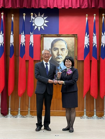 南屯區調解會陳阿鳳調解委員